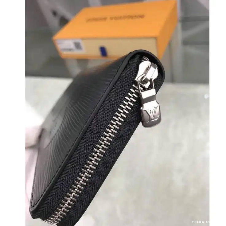 Official Brother Sam LV 19T1L0586 Bags 0817